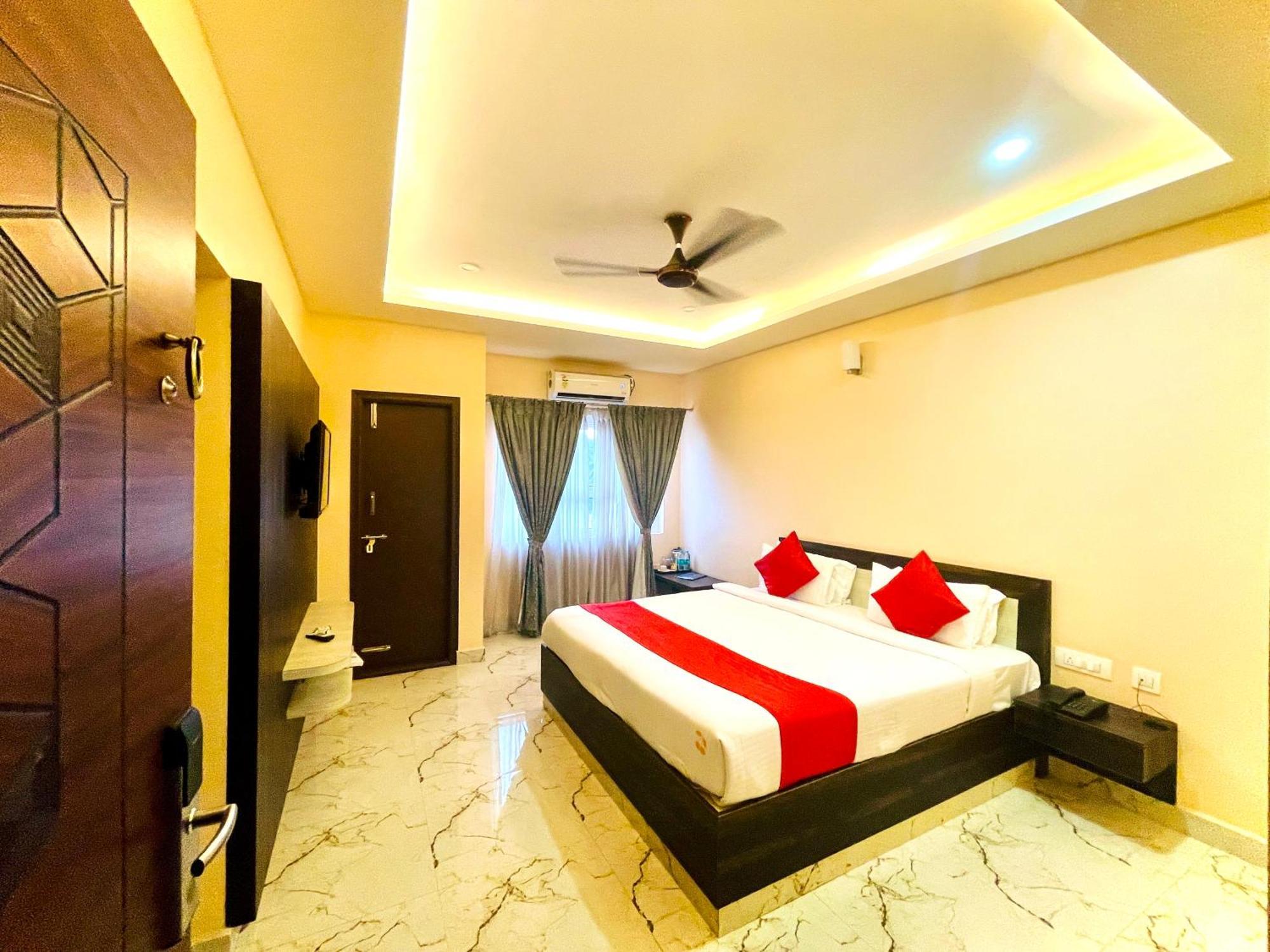 Aura By Agira Hotels Yelahanka Екстериор снимка