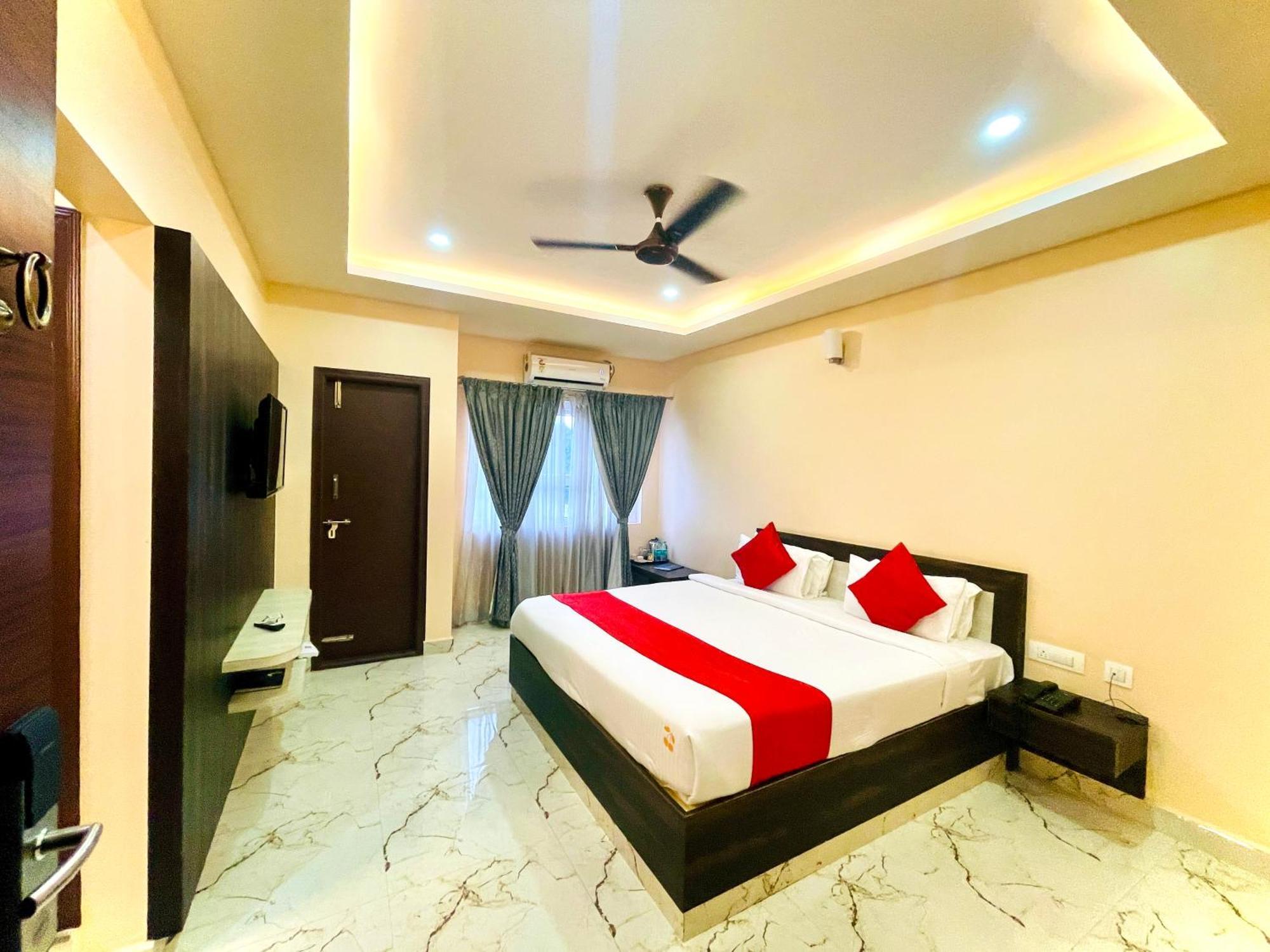 Aura By Agira Hotels Yelahanka Екстериор снимка