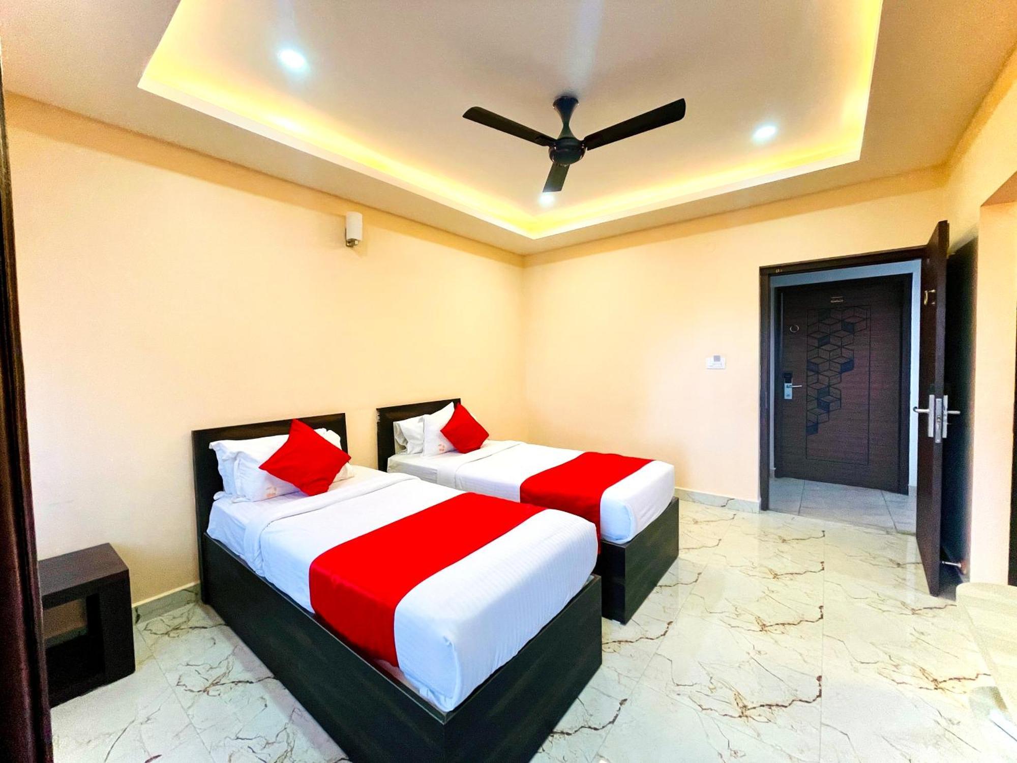Aura By Agira Hotels Yelahanka Екстериор снимка