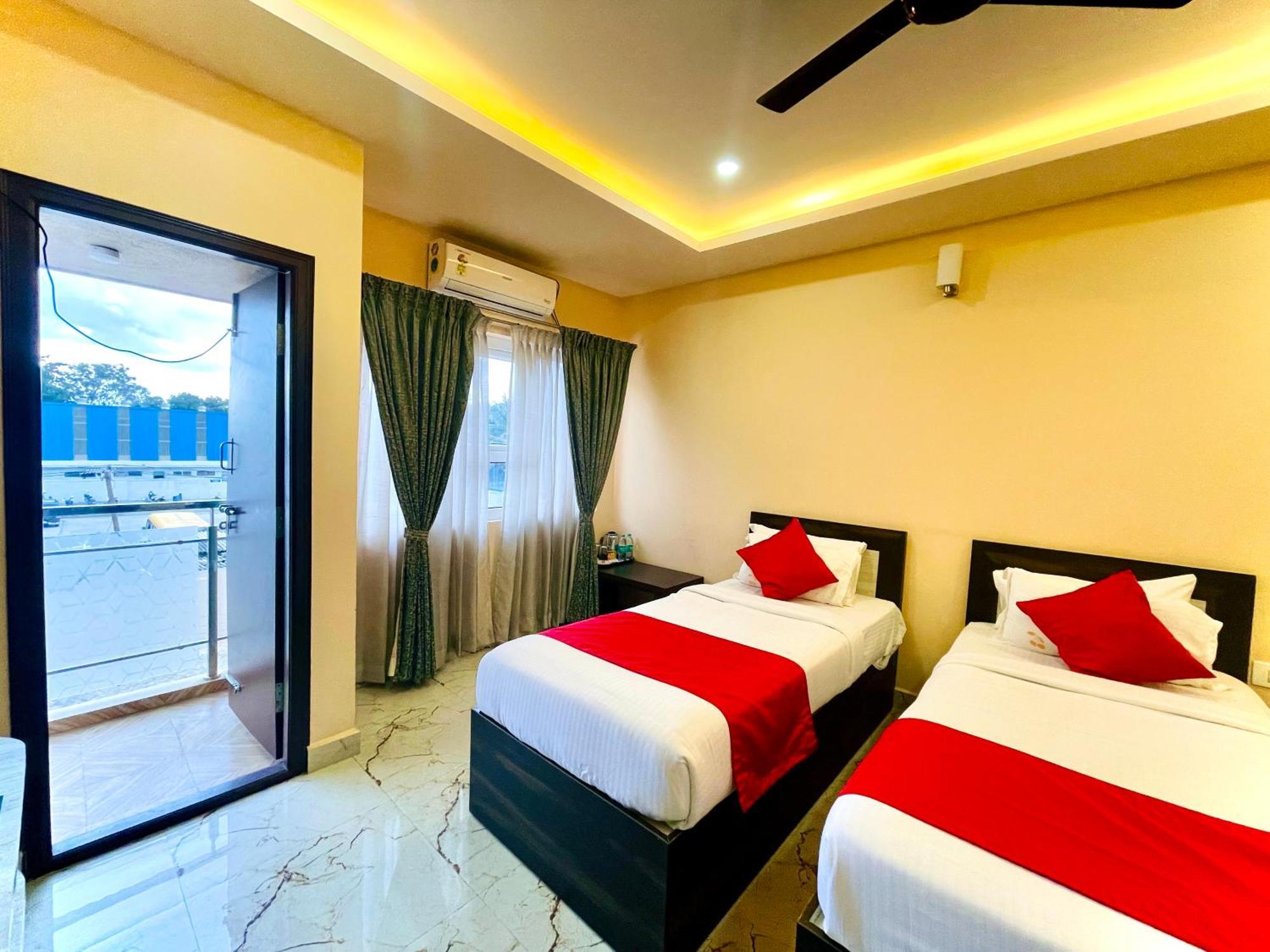 Aura By Agira Hotels Yelahanka Екстериор снимка